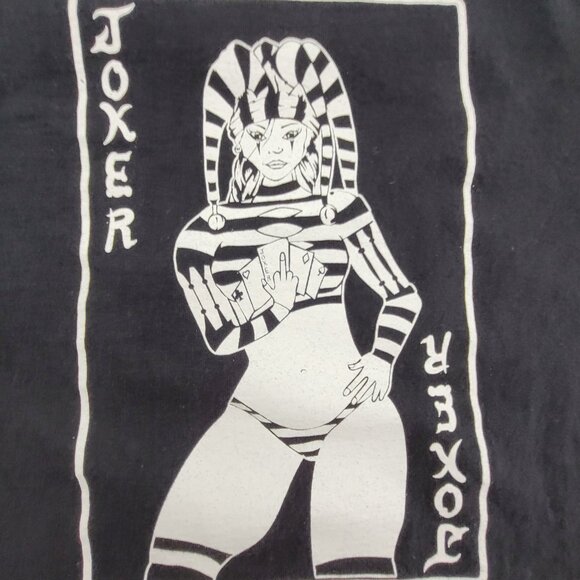 Strip Poker T-Shirt Womens Small Black Graphic Sphinx Joker Event Tee Port & Co - Picture 3 of 12